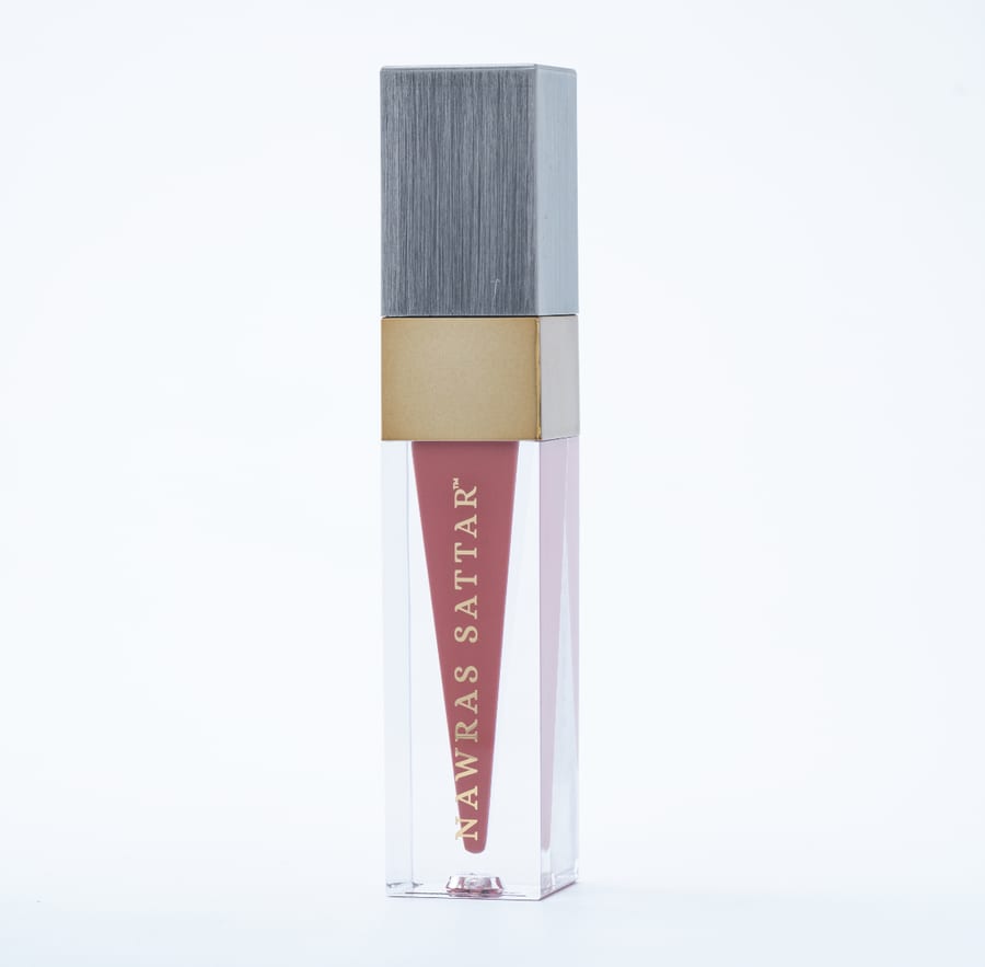 Nawras sattar valmatte lipstick new edition نورس ستار احمر شفاه فيلفت باصدار جديد introvert