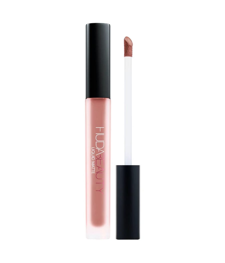 LIQUID MATTE ULTRA-COMFORT TRANSFER-PROOF LIPSTICK هدى بيوتي احمر شفاه سائل مطفي فائق الراحة ومقاوم للتلطخ
