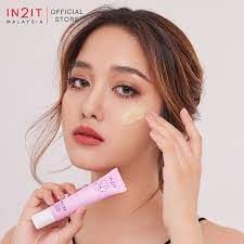 اساس معالج للبشرة من ان تو ات بواقي شمس SPF30 in2it face base smooth powder foundation