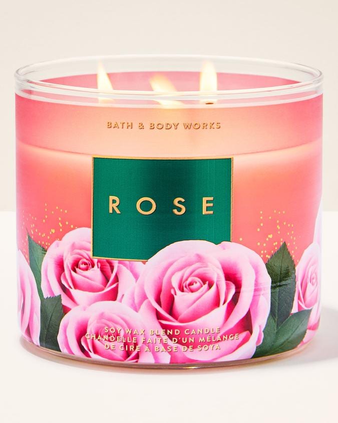 شمعة rose بثلاث فتائل ROSE CANDLE 411G Bath & Body Works
